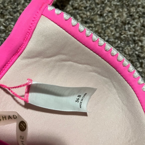 Bikini Tops (2) - Picture 8 of 8